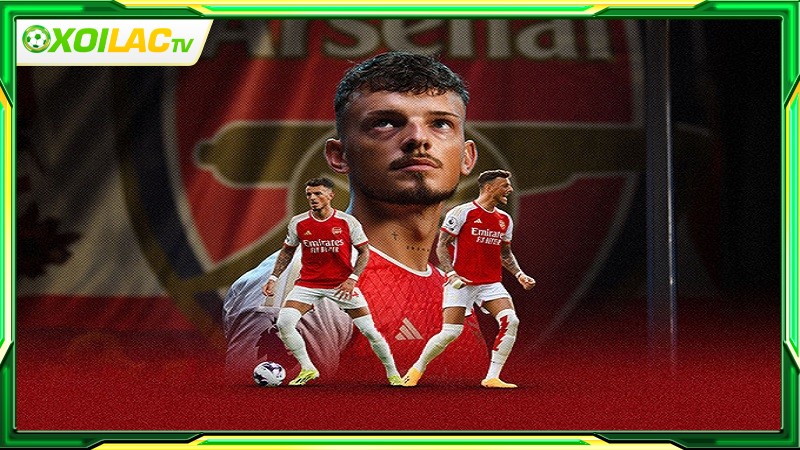 Hậu vệ cánh phải xuất sắc nhất thế giới người Anh - Ben White